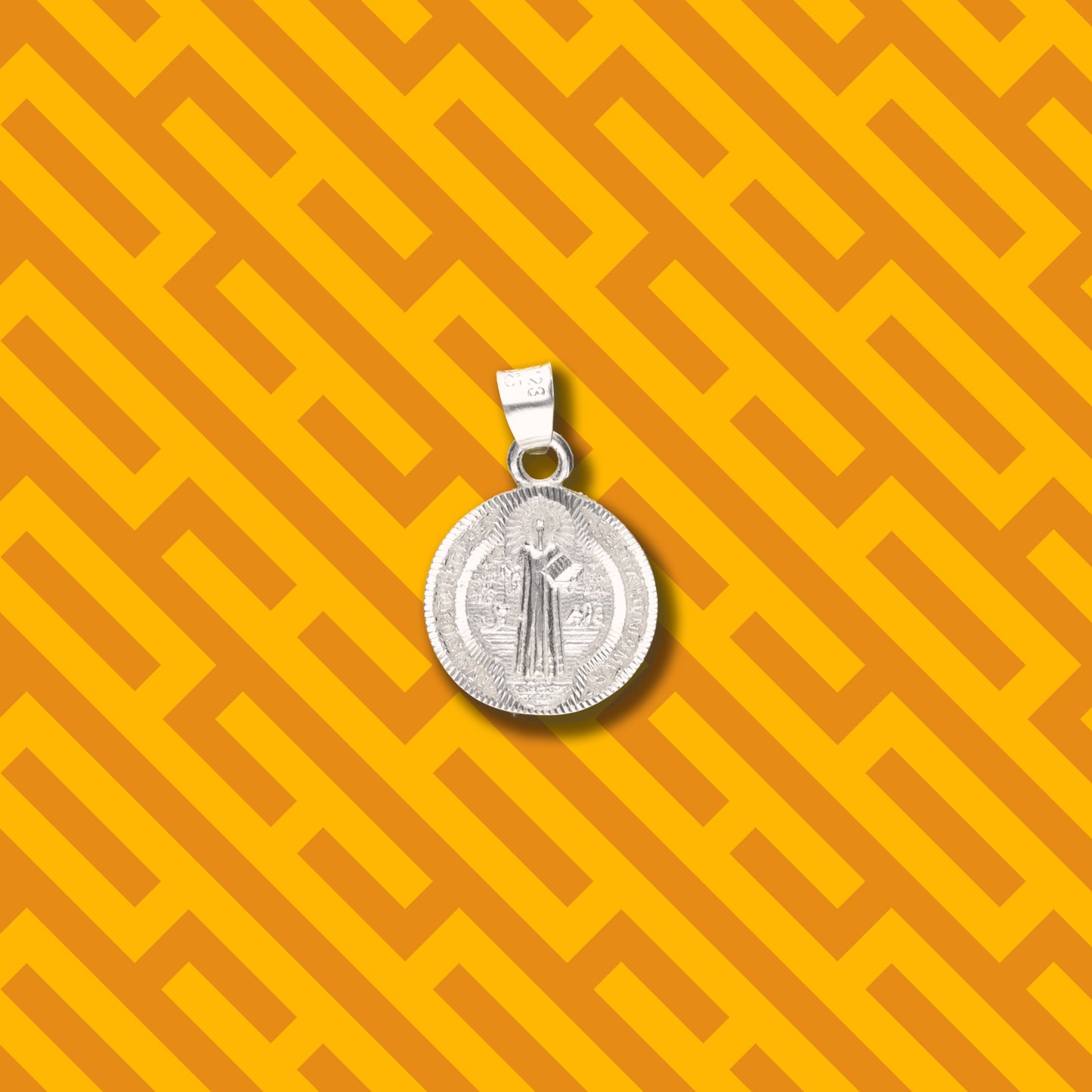 Medallón de San Benito diamantado de Plata 925