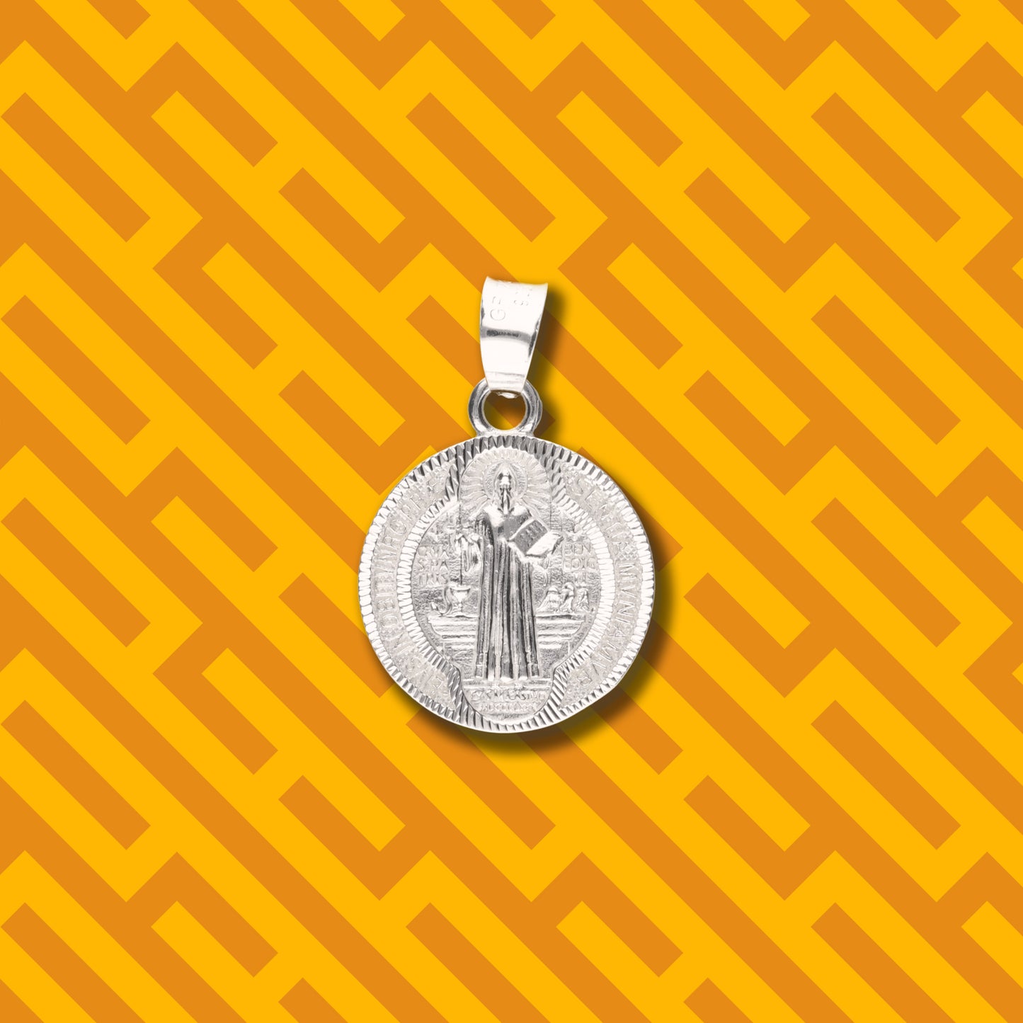 Medallón de San Benito diamantado de Plata 925