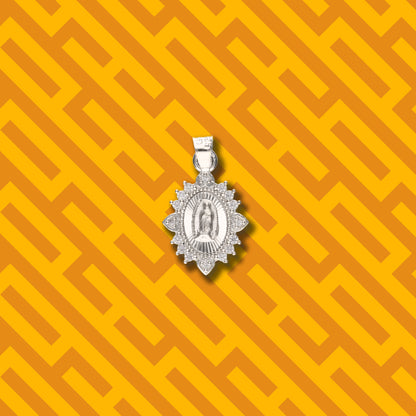 Medalla Corazón Ovalada con Piedra de Plata 925