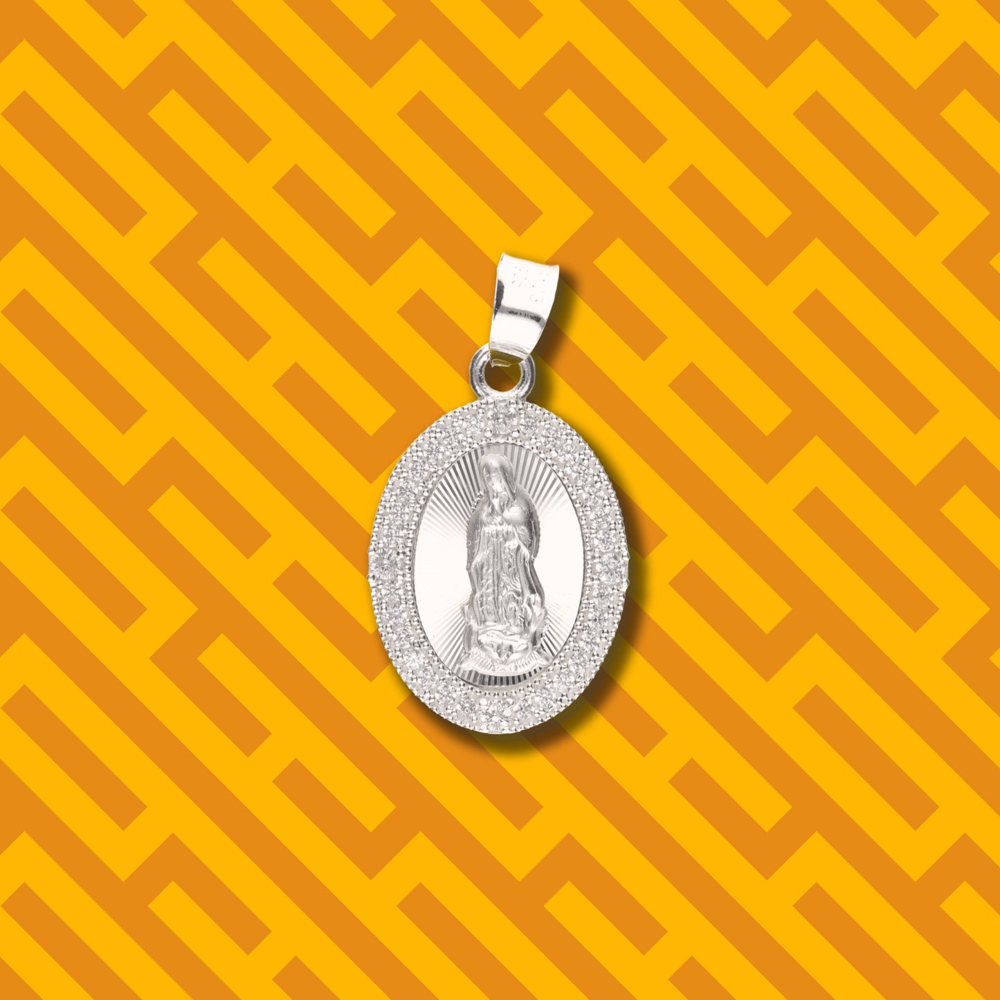 Medalla Ovalada Sencilla Grande con Piedra de Plata 925