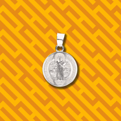 Medallón de San Benito diamantado de Plata 925