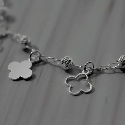 Pulsera de Tréboles con Bola Slash de Plata 925