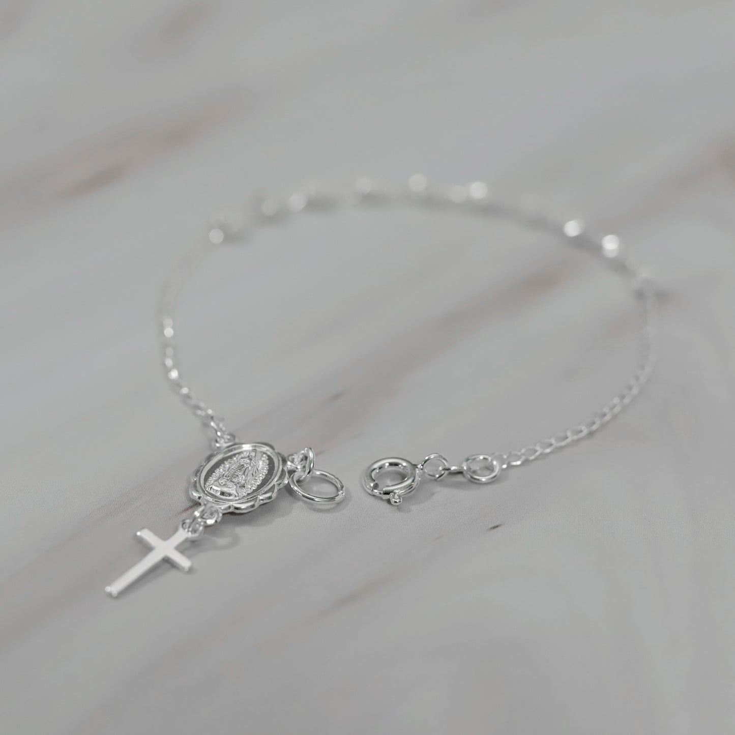 Decenario de la Virgen de Guadalupe con Bola Moon Cut de Plata 925